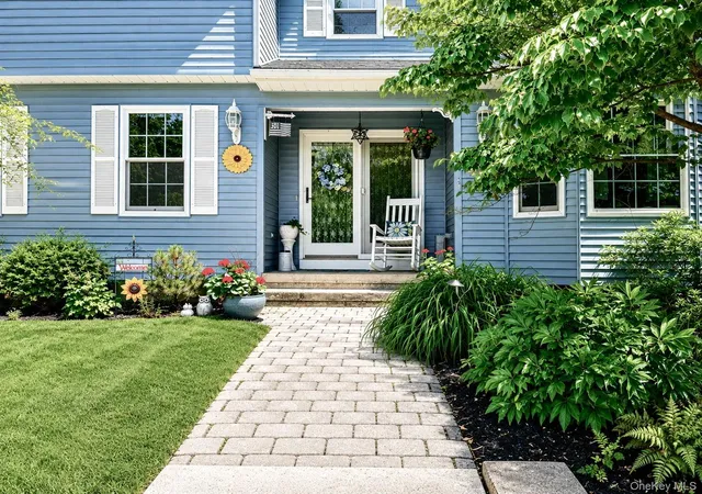 Photo 2 of Single family home for sale at 60 Clark Ave, Cornwall, NY 12520 | MLS# 1027127 | Listing updated on 2026-10-27