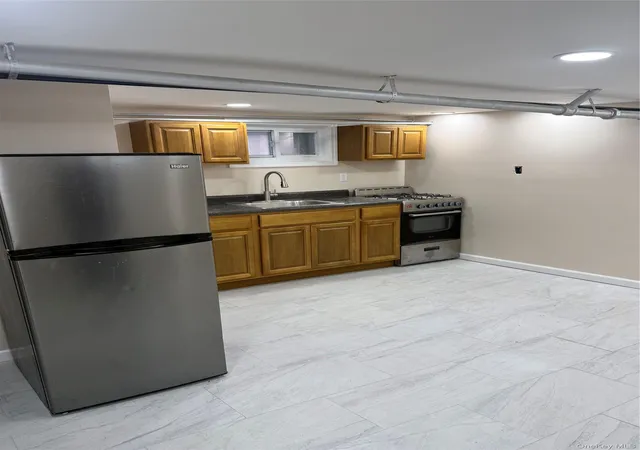 33rd image of 147 03 111th Ave, Jamaica, NY 11435 | MLS# 1027143