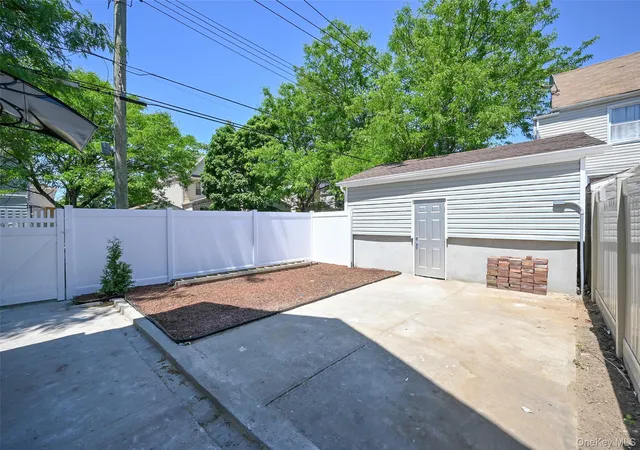 Photo 4 of Sale Pending at 147-03 111th Avenue, Jamaica, NY 11435 | MLS# 1027143 | Listing updated on 2026-09-08