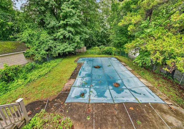 5th image of 31 Elmore Ave, Croton On Hudson, NY 10520 | MLS# 1027175