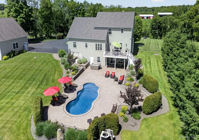 Photo 3 of Sale Pending at 168 Station Rd, New Windsor, NY 12577 | MLS# 1027176 | Listing updated on 2026-09-16