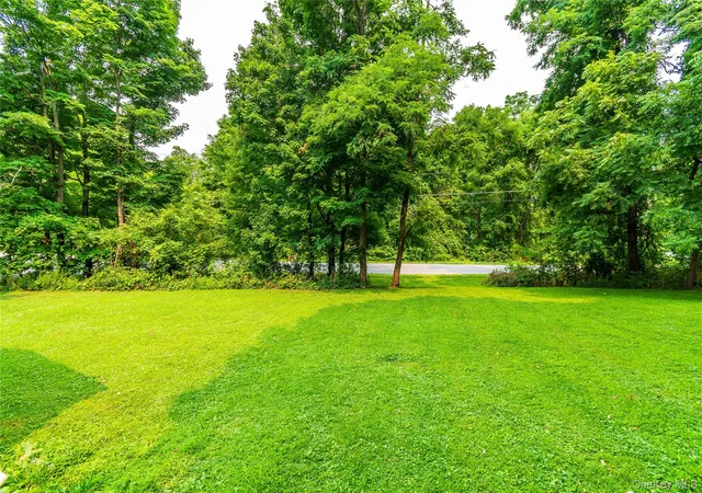 Photo 4 of House for sale at 257 S Greenhaven Rd, Beekman, NY 12582 | MLS# 1027182 | Listing updated on 2026-09-24