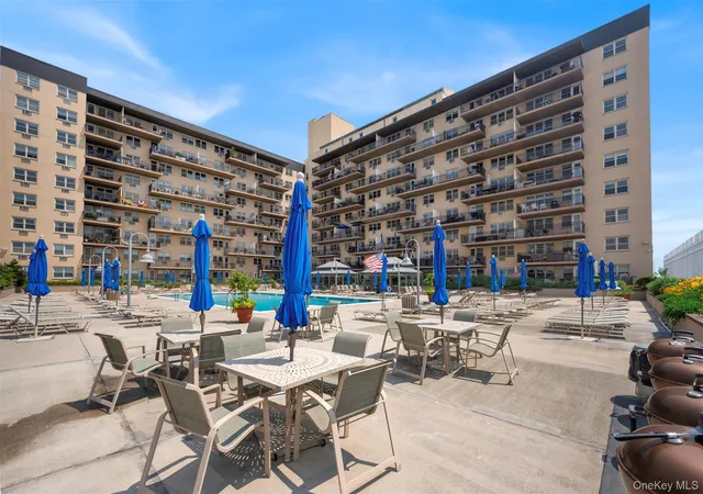 Photo 2 of Sale Pending at 25 Neptune Blvd #6F, Long Beach, NY 11561 | MLS# 1027184 | Listing updated on 2026-08-07