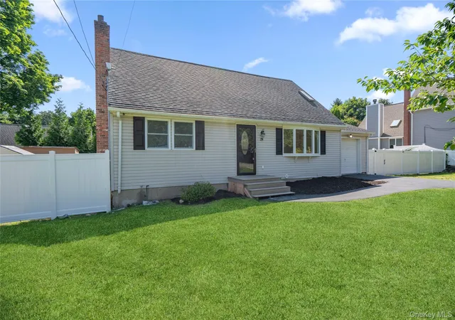 Photo 2 of Sale Pending at 325 Harrison Ave, Brookhaven, NY 11764 | MLS# 1027208 | Listing updated on 2026-09-15