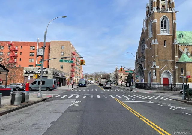 Photo 3 of House for sale at 89-15 Parsons Blvd #7D, Jamaica, NY 11432 | MLS# 1027214 | Listing updated on 2026-07-28