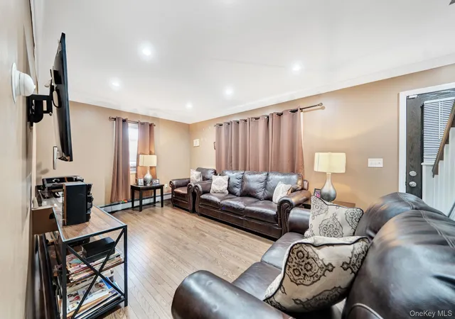 Photo 3 of Sale Pending at 258 Fairview Blvd, Hempstead, NY 11550 | MLS# 1027217 | Listing updated on 2026-09-01