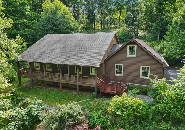 Photo 1 of Single family home for sale at 39 Miller Hl Woods Ct, Kent, NY 10512 | MLS# 1027259 | Listing updated on 2026-08-24