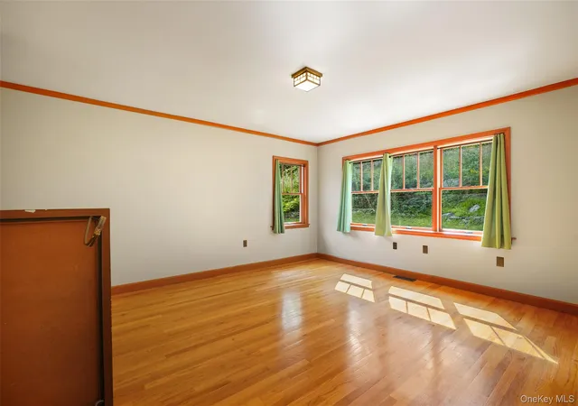 Photo 3 of Single family home for sale at 39 Miller Hl Woods Ct, Kent, NY 10512 | MLS# 1027259 | Listing updated on 2026-08-24