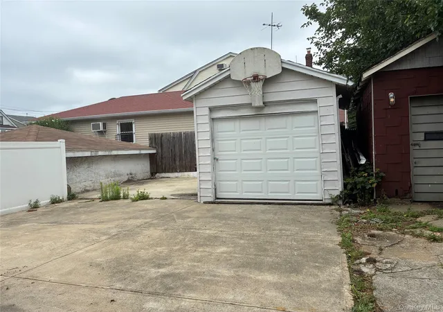 Photo 3 of Single family home for sale at 12105 Linden Blvd, South Ozone Park, NY 11420 | MLS# 1027272 | Listing updated on 2026-09-14