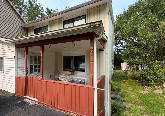 Photo 2 of Single family home for sale at 7 Elizabeth Way, Kiamesha Lake, NY 12751 | MLS# 1027281 | Listing updated on 2026-08-25