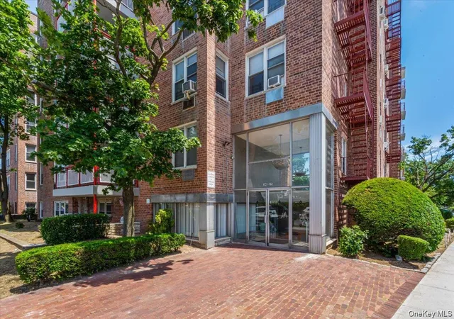 2nd image of 3425 150th Pl #1E, New York, NY 11354 | MLS# 1027282