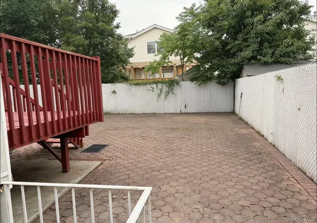 30th image of 558 Eltingville Blvd, New York, NY 10312 | MLS# 1027291