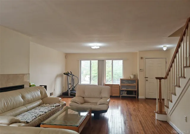 Photo 3 of Sale Pending at 558 Eltingville Blvd, New York, NY 10312 | MLS# 1027291 | Listing updated on 2026-08-13