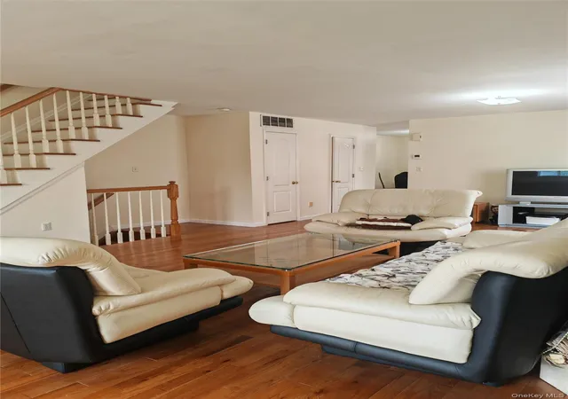 Photo 3 of Sale Pending at 558 Eltingville Blvd, New York, NY 10312 | MLS# 1027291 | Listing updated on 2026-08-13