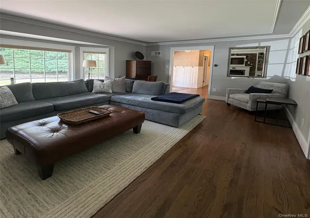 3rd image of 21 Hillside Dr, Clarkstown, NY 10956 | MLS# 1027295
