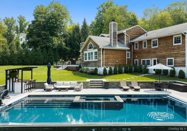 Photo 1 of Sale Pending at 8 Seymour Pl W, North Castle, NY 10504 | MLS# 1027304 | Listing updated on 2026-08-05