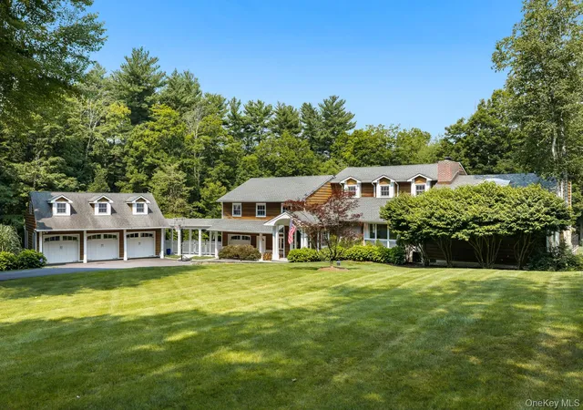Photo 3 of Sale Pending at 8 Seymour Pl W, North Castle, NY 10504 | MLS# 1027304 | Listing updated on 2026-08-05