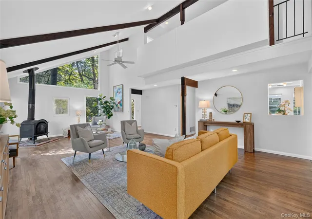 Photo 3 of Sale Pending at 85 Rockland Rd, Orangetown, NY 10976 | MLS# 1027324 | Listing updated on 2026-09-12