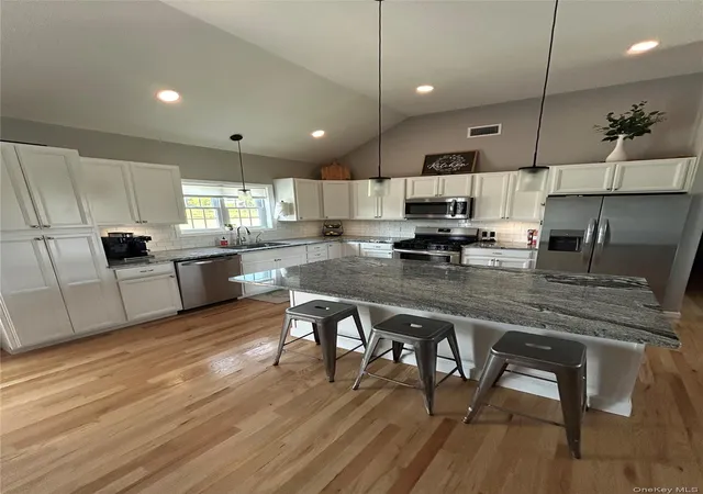 Photo 3 of Sale Pending at 82 River Glen Rd, Wallkill, NY 12589 | MLS# 1027355 | Listing updated on 2026-08-16