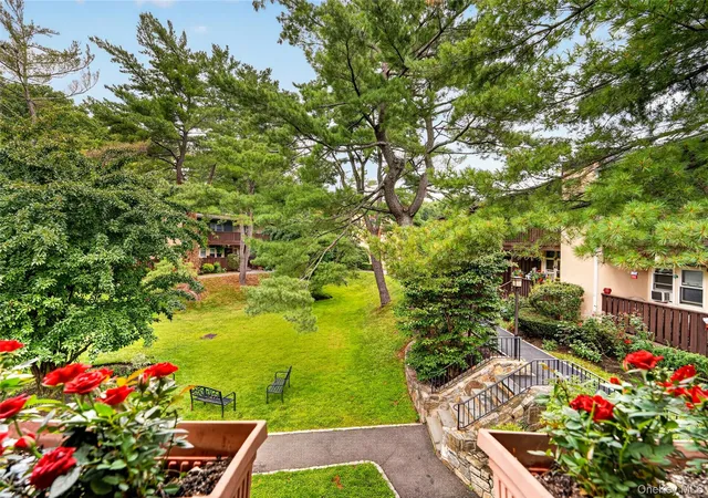 Condo for sale at 95 Wiltshire Rd #C 16, New Rochelle, NY 10583 | MLS# 1027366