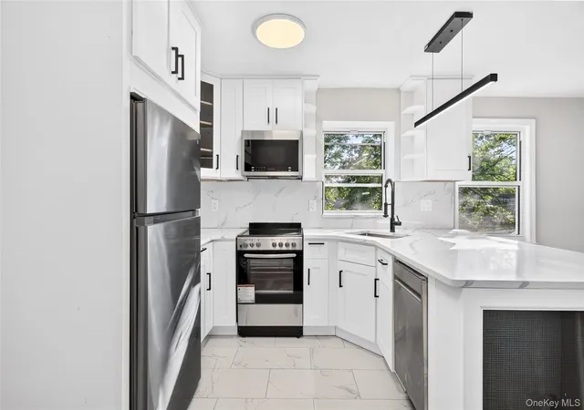 Photo 1 of Condo for sale at 2 Soundview Ave #A2G, White Plains, NY 10606 | MLS# 1027369 | Listing updated on 2026-09-01