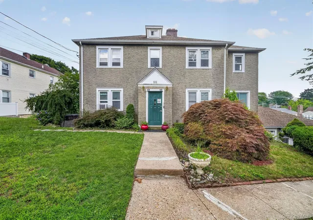 Listing Photo 4 - Condo for sale in building located at 25 Fremont St, Harrison, NY 10528