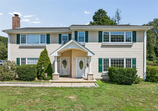 1st image of 17 Parr Dr, Islip, NY 11779 | MLS# 1027417