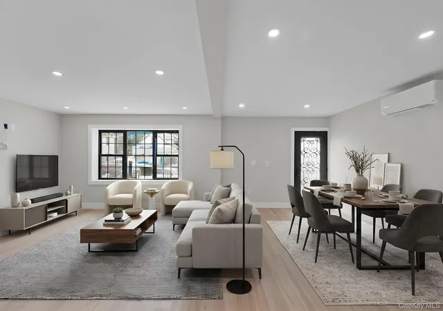 Listing Photo 2 - Condo for sale in building located at 14027 247th St, New York, NY 11422
