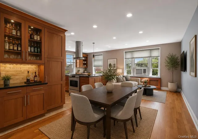 Photo 2 of Sale Pending at 101 Old Mamaroneck Rd #3B4, White Plains, NY 10605 | MLS# 1027510 | Listing updated on 2026-08-19