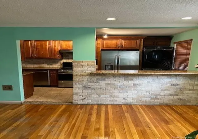 Photo 2 of Condo for sale at 160 06 Cross Is Pkwy #6-173, New York, NY 11357 | MLS# 1027516 | Listing updated on 2026-09-06