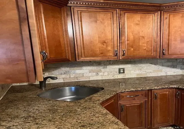 Photo 3 of Condo for sale at 160 06 Cross Is Pkwy #6-173, New York, NY 11357 | MLS# 1027516 | Listing updated on 2026-09-06