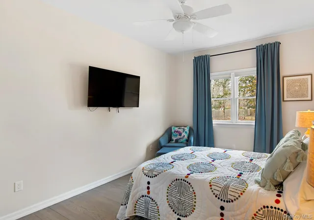 4th image of 10 7Th St, East Hampton, NY 11937 | MLS# 1027527