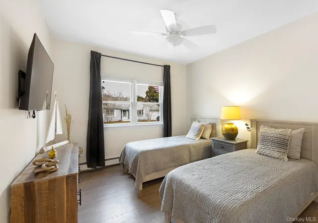 5th image of 10 7Th St, East Hampton, NY 11937 | MLS# 1027527