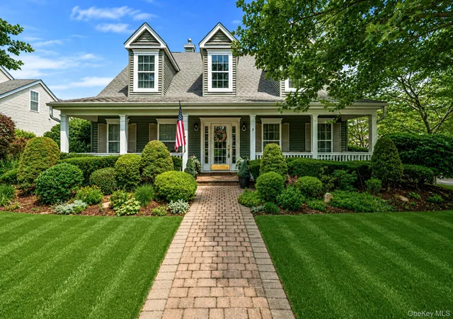 1st image of 5 Green Ash St, Riverhead, NY 11933 | MLS# 1027530