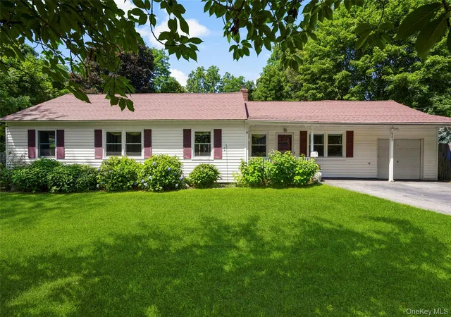 Photo 1 of Single family home for sale at 208 Woodhampton Dr, White Plains, NY 10603 | MLS# 1027547 | Listing updated on 2026-09-05