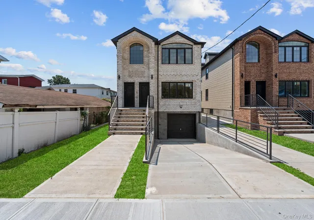 16th image of 21948 143rd Ave, New York, NY 11413 | MLS# 1027551