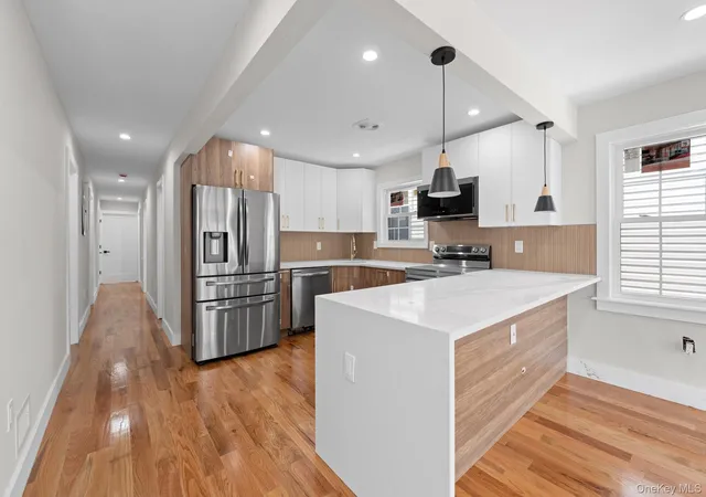 5th image of 21948 143Rd Ave, New York, NY 11413 | MLS# 1027551
