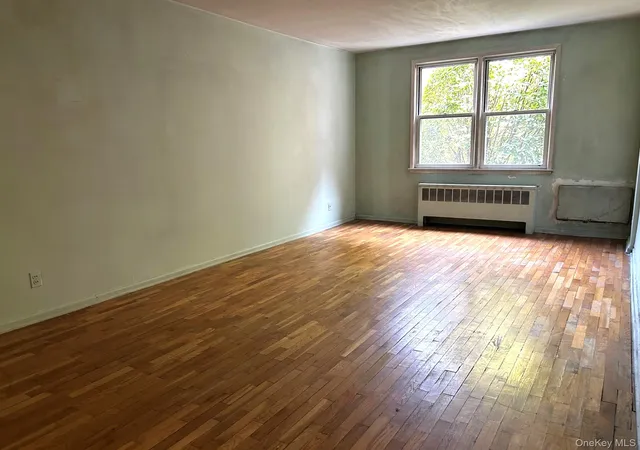 3rd image of 329 Palmer Ter #1.F, Mamaroneck, NY 10543 | MLS# 1027569