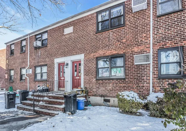 Photo 2 of Condo for sale at 21 47 Utopia Pkwy #2, New York, NY 11357 | MLS# 1027573 | Listing updated on 2026-09-05