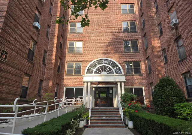 1st image of 2190 Brigham St #4B, Brooklyn, NY 11229 | MLS# 1027589
