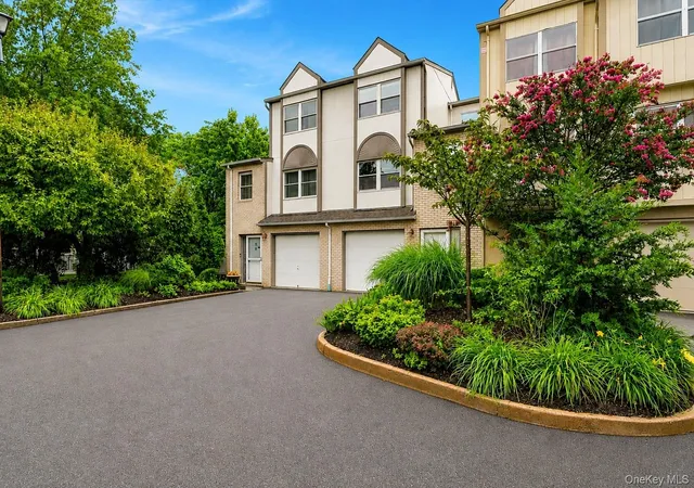 1st image of 20 Milford Ct, Clarkstown, NY 10954 | MLS# 1027595
