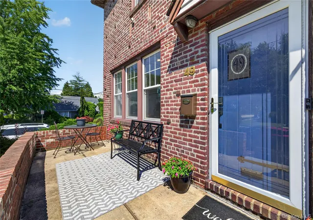 Photo 3 of Sale Pending at 49 Bixley Heath, Hempstead, NY 11563 | MLS# 1027653 | Listing updated on 2026-07-31