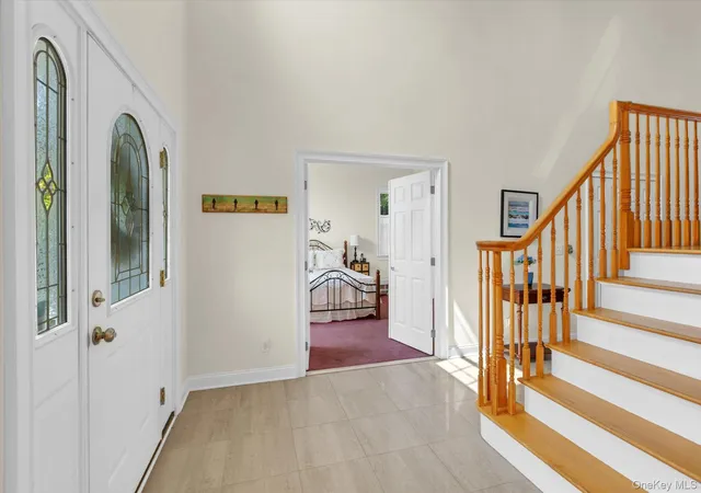 Photo 3 of Single family home for sale at 723 Doctors Path Ests, Riverhead, NY 11901 | MLS# 1027659 | Listing updated on 2026-09-13
