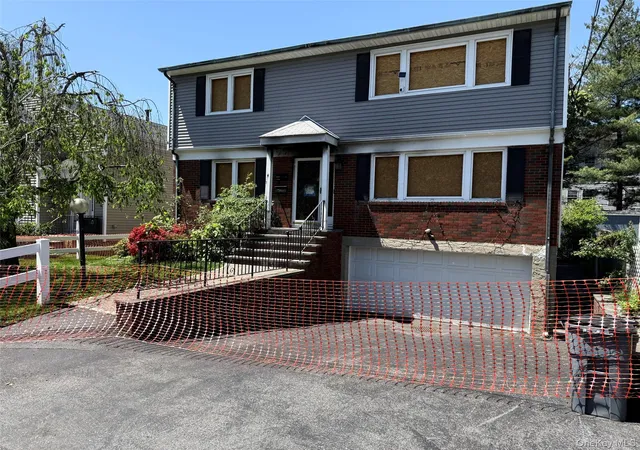 1st image of 912 Lester Ave, Mamaroneck, NY 10543 | MLS# 1027664