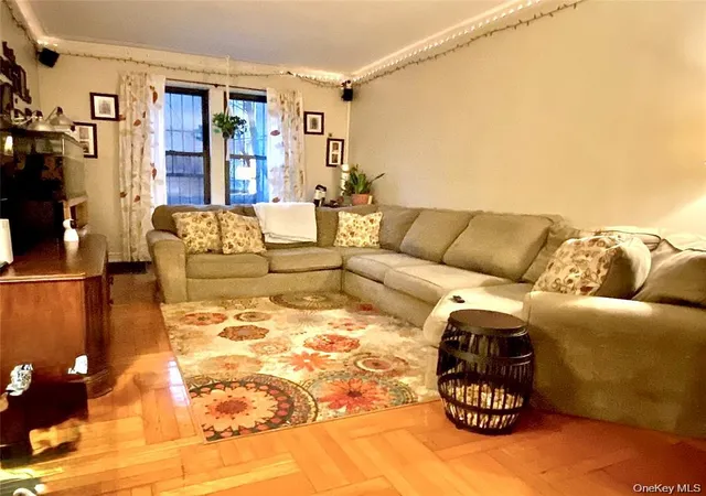 Listing Photo 5 - Condo for sale in building located at 190 E Mosholu Pkwy S, New York, NY 10458 - Unit #1J