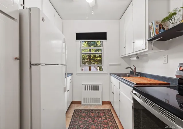 Photo 3 of Sale Pending at 50 Charter Cir #C, Ossining, NY 10562 | MLS# 1027696 | Listing updated on 2026-08-12