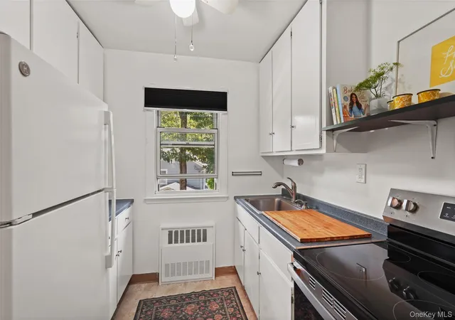 Photo 4 of Sale Pending at 50 Charter Cir #C, Ossining, NY 10562 | MLS# 1027696 | Listing updated on 2026-08-12