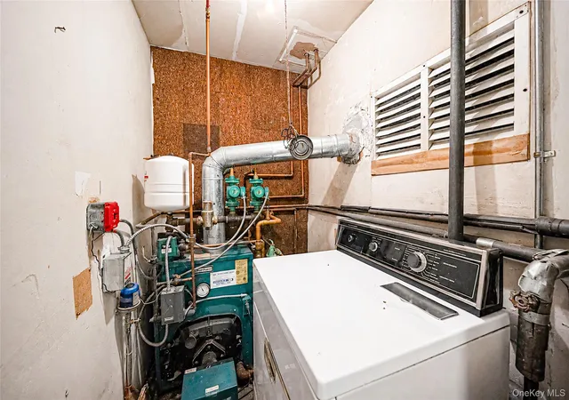 Listing Photo 2 - Condo for sale in building located at 2439 2nd St, Hempstead, NY 11554 - Unit #