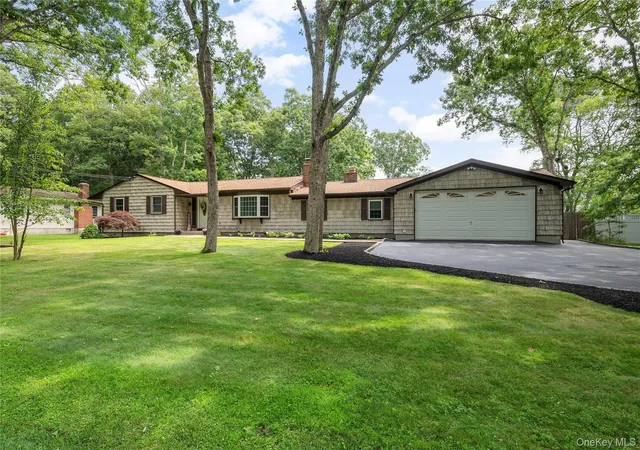 Photo 1 of Sale Pending at 371 Hewlett Ave, Brookhaven, NY 11772 | MLS# 1027719 | Listing updated on 2026-08-06