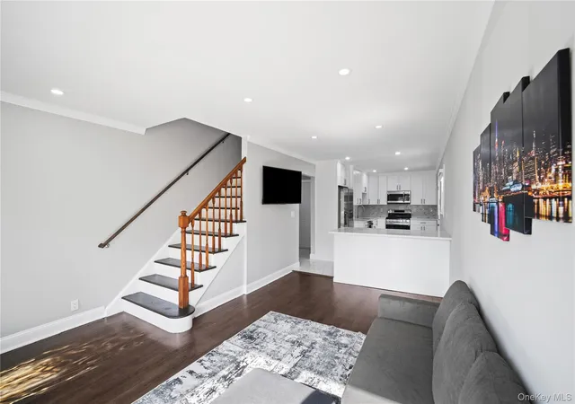 Photo 3 of Sale Pending at 56 Independence St, White Plains, NY 10606 | MLS# 1027720 | Listing updated on 2026-08-06